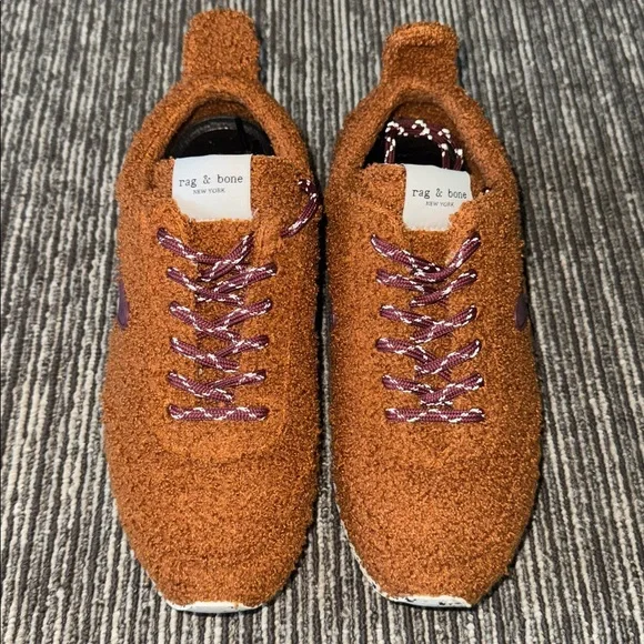 New Rag & Bone Retro Runners Sherpa Size 38 - Picture 2 of 8